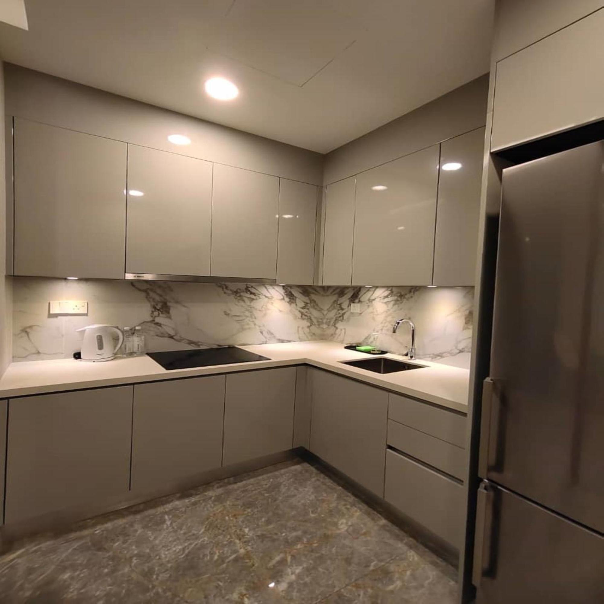 The Face Style Hotel Куала-Лумпур Экстерьер фото A modern kitchen